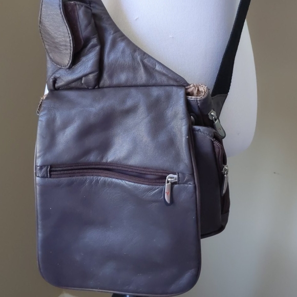 Travelon Bag - Picture 2 of 6